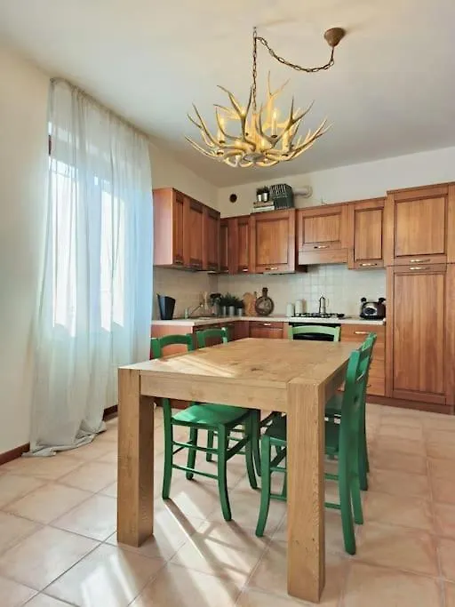 Cornagera Apartment Aviatico